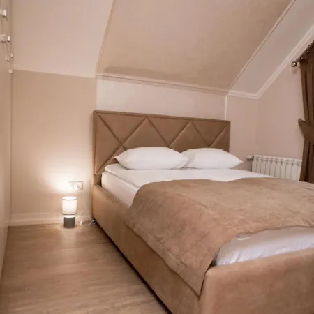 Sweethome 4 Free Parking Uzhhorod